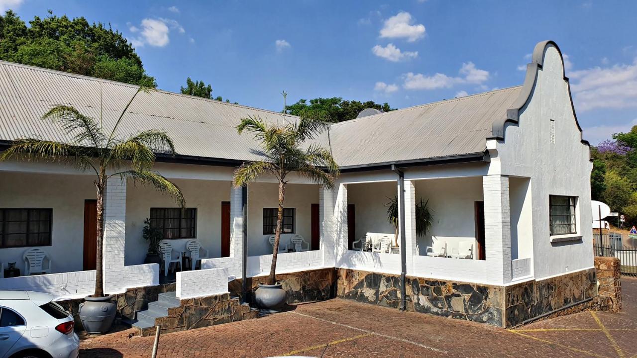 Lake Motel Hartbeespoort Kültér fotó